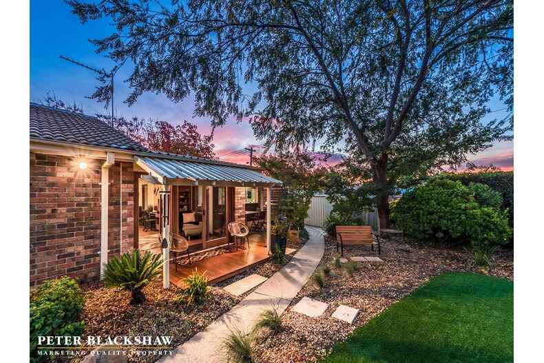 5 Andrew Crescent Calwell 5 Andrew Crescent Calwell