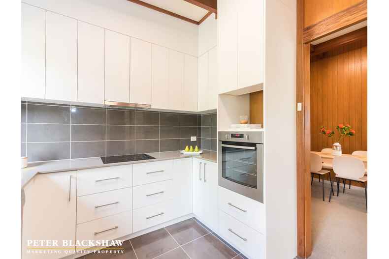 129 Mackenzie Street Hackett 129 Mackenzie Street Hackett