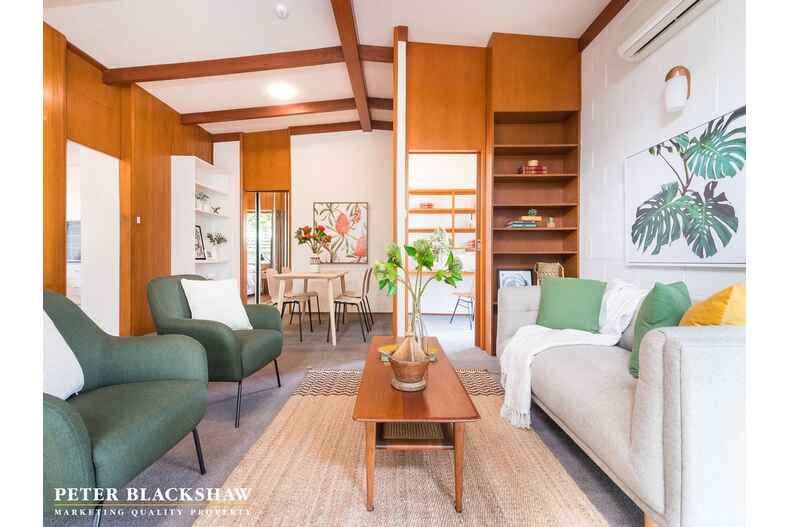 129 Mackenzie Street Hackett 129 Mackenzie Street Hackett