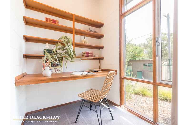 129 Mackenzie Street Hackett 129 Mackenzie Street Hackett