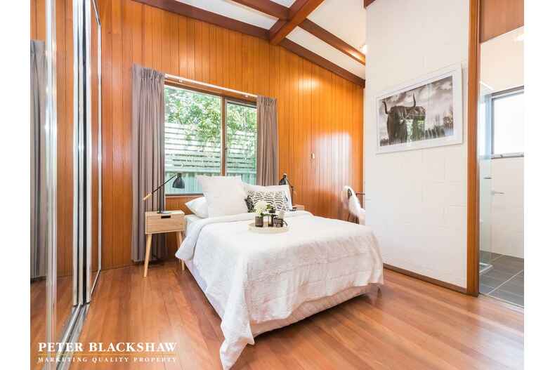 129 Mackenzie Street Hackett 129 Mackenzie Street Hackett