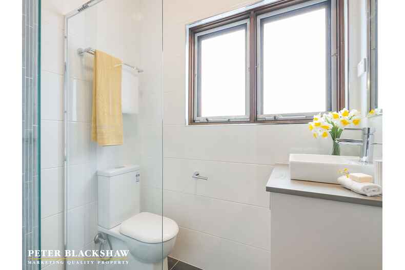 129 Mackenzie Street Hackett 129 Mackenzie Street Hackett