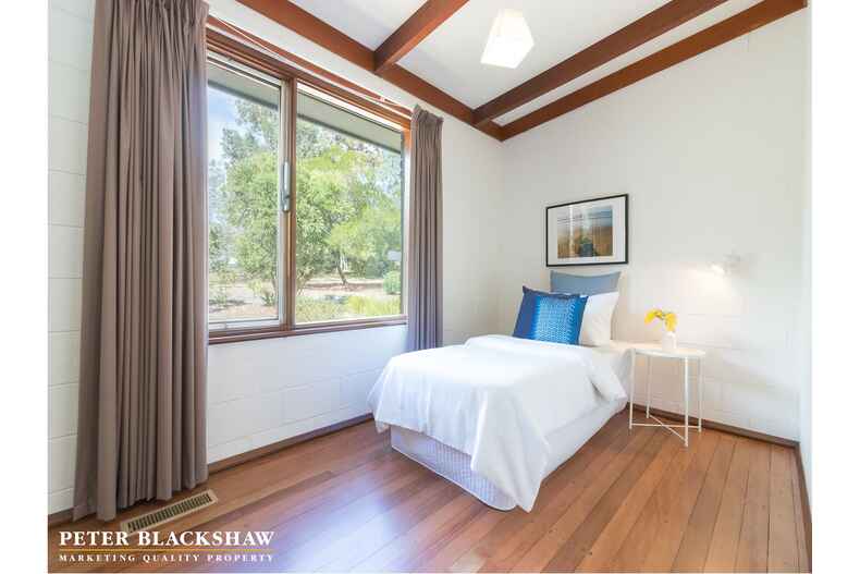 129 Mackenzie Street Hackett 129 Mackenzie Street Hackett