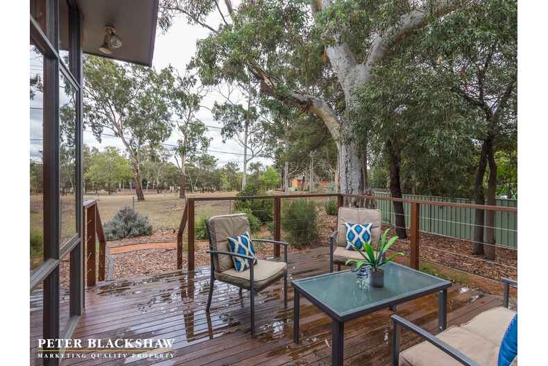 129 Mackenzie Street Hackett 129 Mackenzie Street Hackett