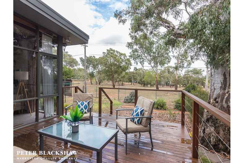 129 Mackenzie Street Hackett 129 Mackenzie Street Hackett