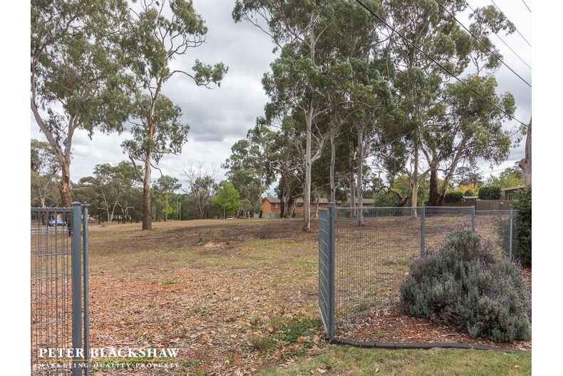 129 Mackenzie Street Hackett 129 Mackenzie Street Hackett