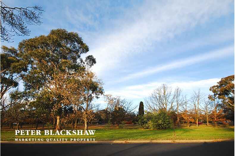 Lot 9/11 Loch Street Yarralumla Lot 9/11 Loch Street Yarralumla