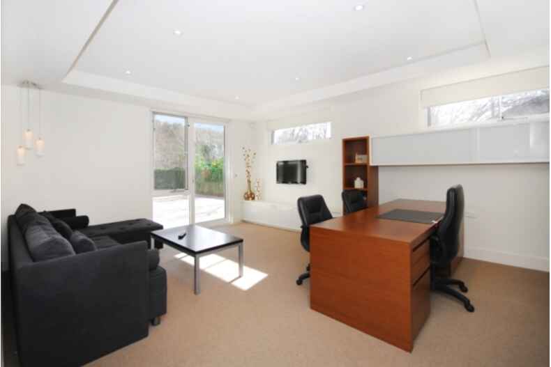 4 Charlotte Street Red Hill