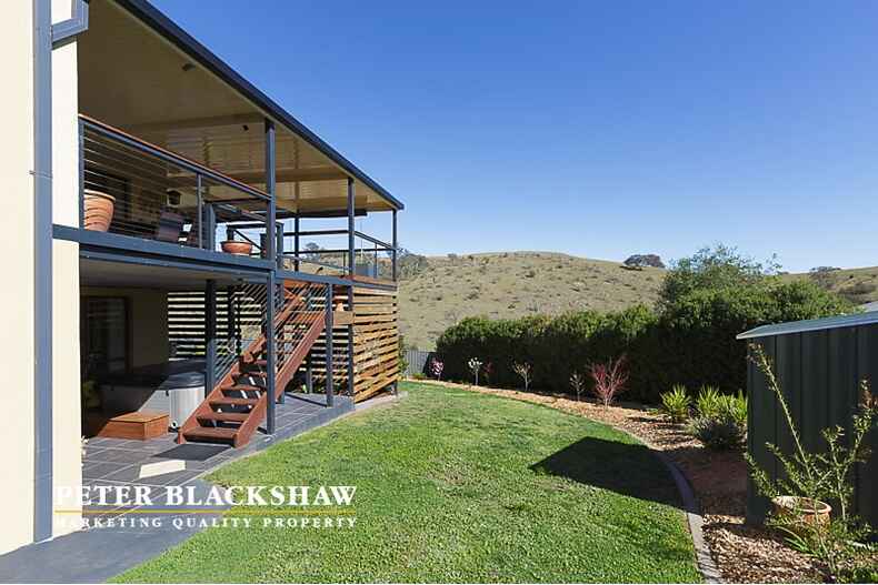 147 Waterfall Drive Jerrabomberra