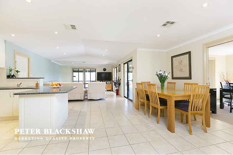 147 Waterfall Drive Jerrabomberra