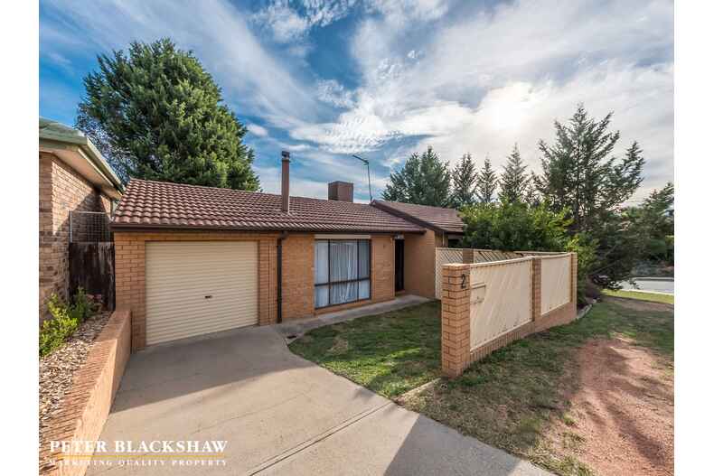 2 Tatchell Street Calwell