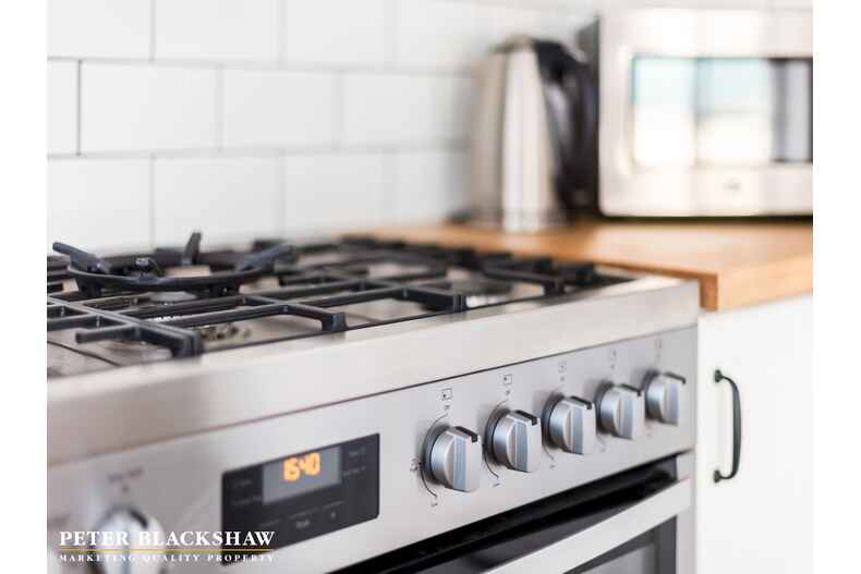 2 Tatchell Street Calwell 2 Tatchell Street Calwell