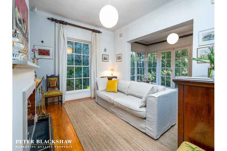 14 Bent Street Turner 14 Bent Street Turner