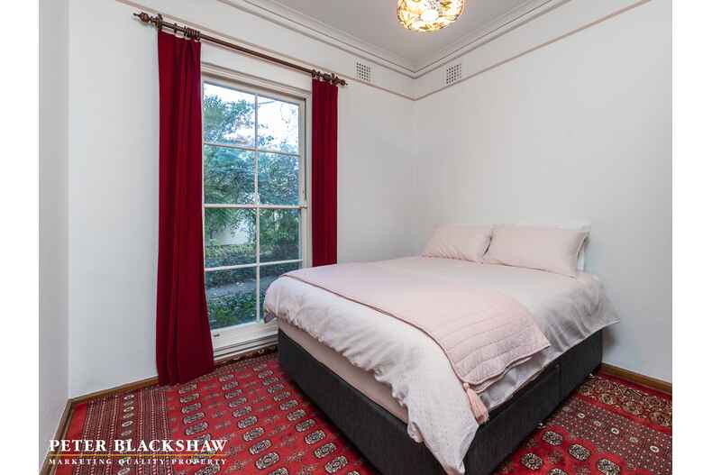 14 Bent Street Turner 14 Bent Street Turner