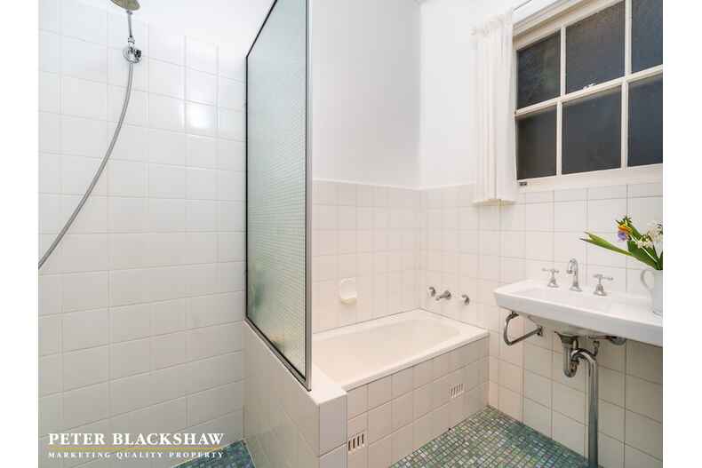 14 Bent Street Turner 14 Bent Street Turner