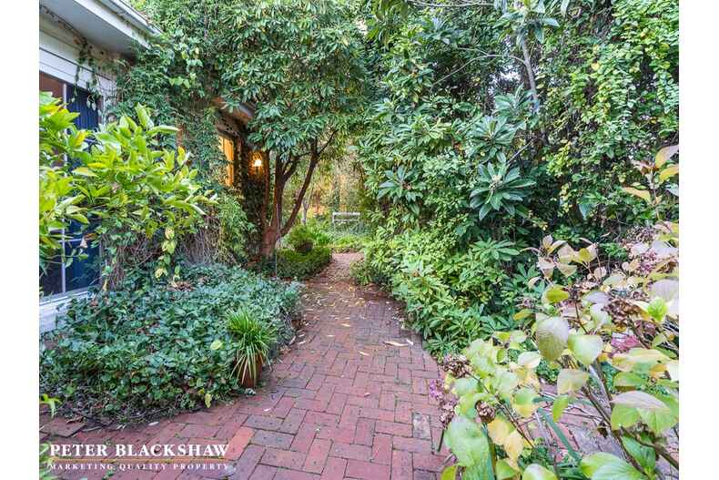 14 Bent Street Turner 14 Bent Street Turner