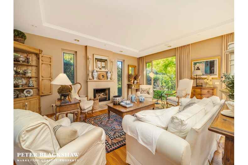 11 Newman Street Yarralumla 11 Newman Street Yarralumla