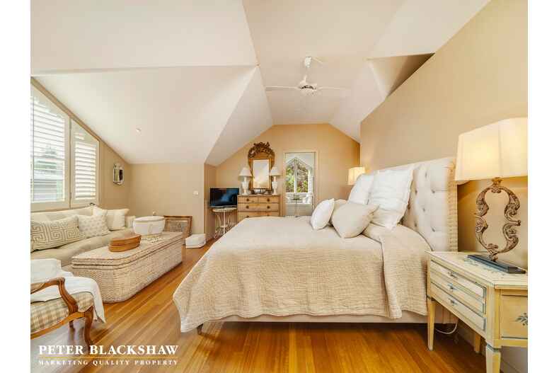 11 Newman Street Yarralumla 11 Newman Street Yarralumla