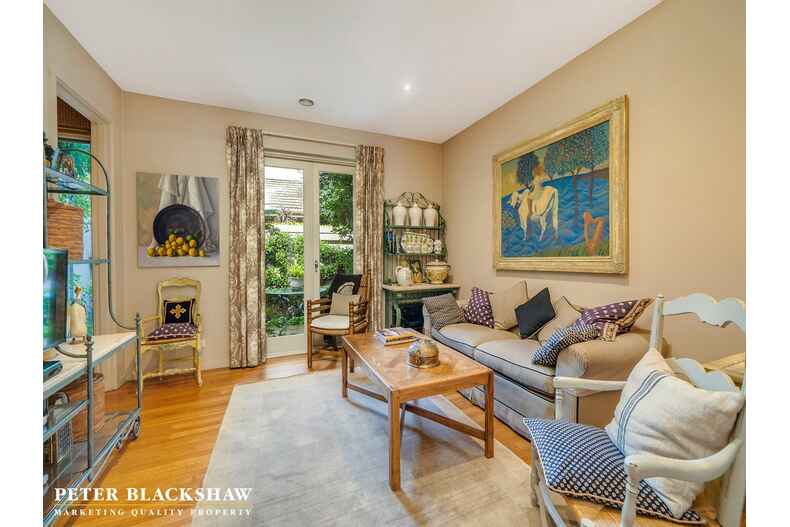 11 Newman Street Yarralumla 11 Newman Street Yarralumla