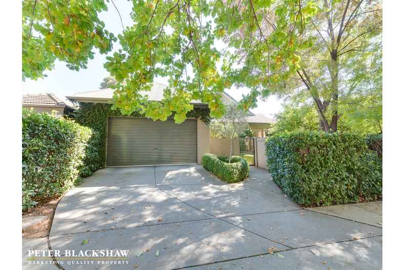 11 Newman Street Yarralumla 11 Newman Street Yarralumla