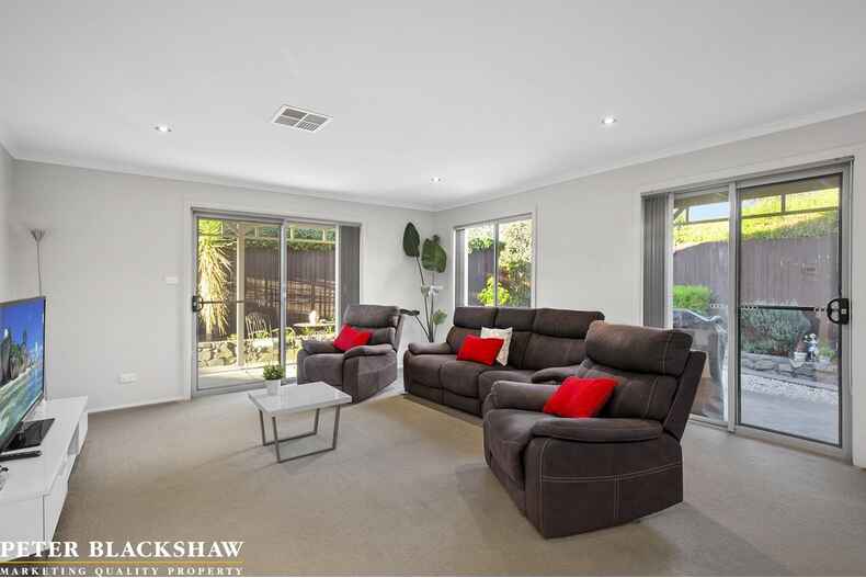 4 Rubeo Street Forde 4 Rubeo Street Forde