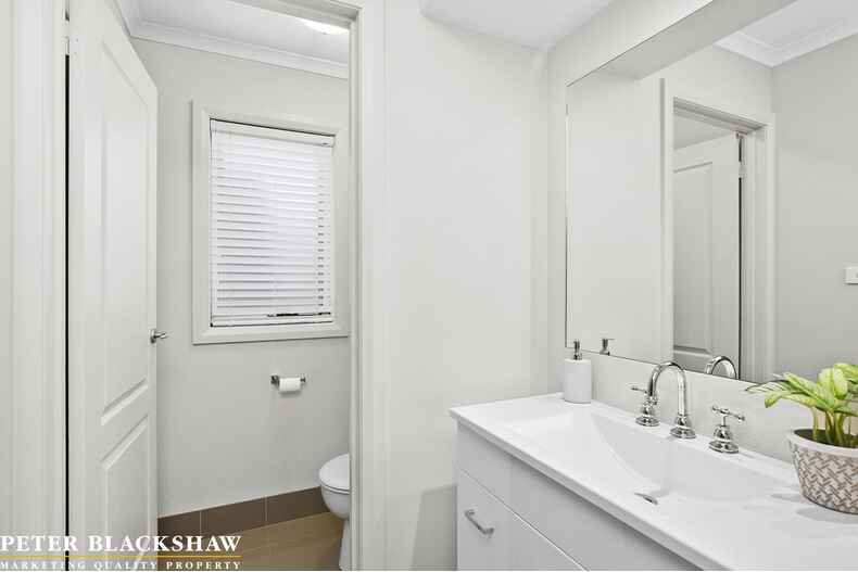 4 Rubeo Street Forde 4 Rubeo Street Forde