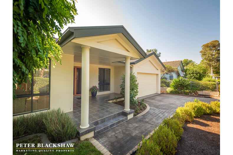 24 Rodway Street Yarralumla