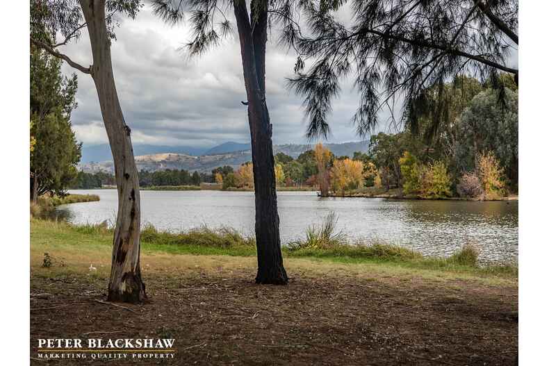 1/6 Clamp Place Greenway 1/6 Clamp Place Greenway