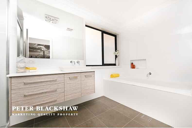 Lot 33/4a Aurora Close Mawson Lot 33/4a Aurora Close Mawson