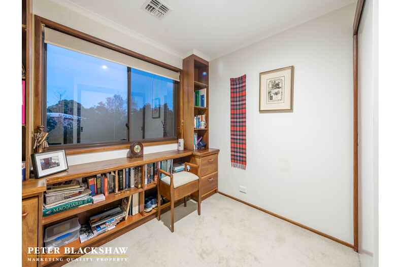 59 Chataway Crescent Fadden 59 Chataway Crescent Fadden