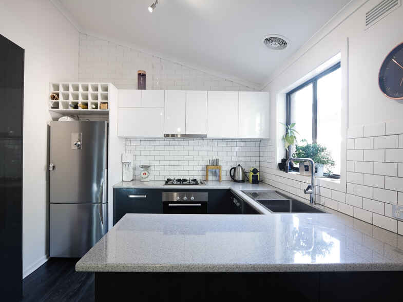 Tips for remodelling your kitchen on a budget