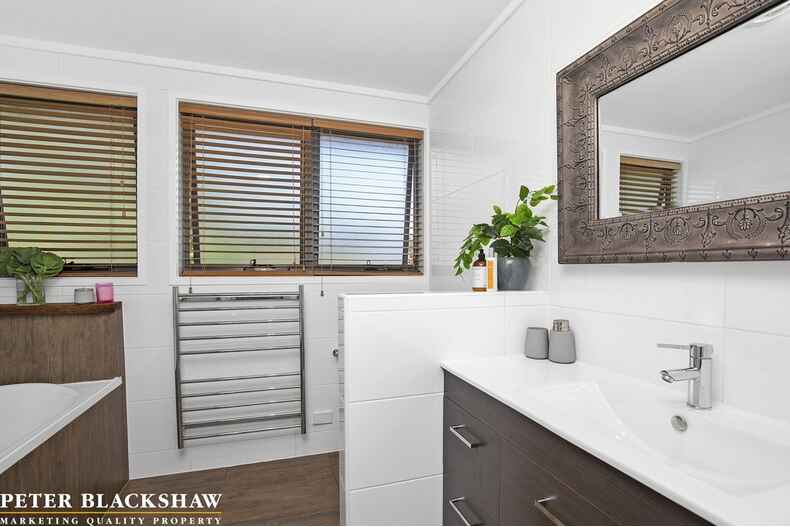 2 Cusack Place Fraser 2 Cusack Place Fraser