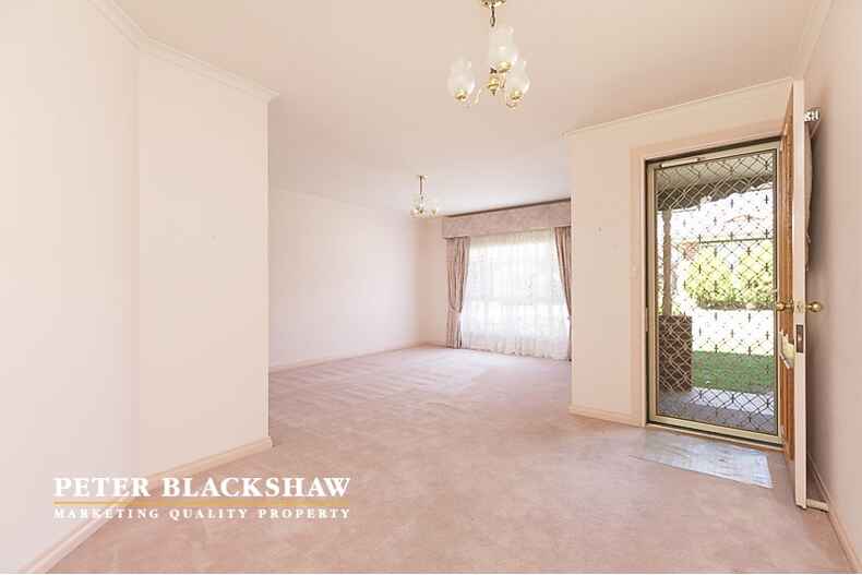 8/1 River Drive Queanbeyan