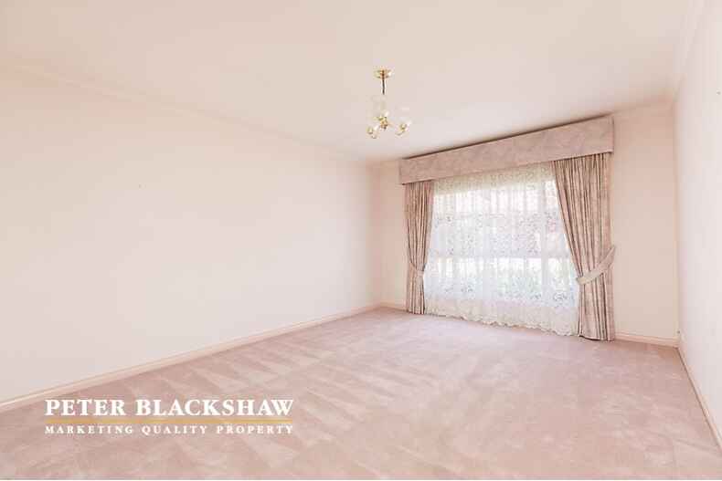 8/1 River Drive Queanbeyan