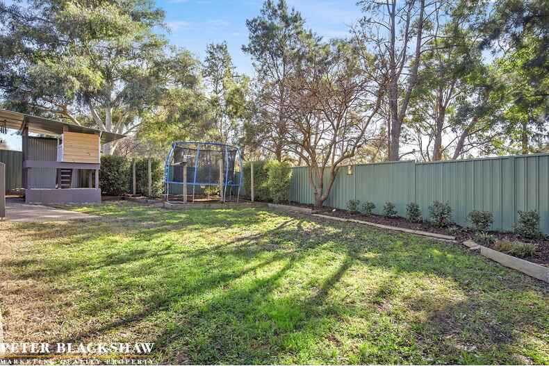 9 McArthur Place Latham