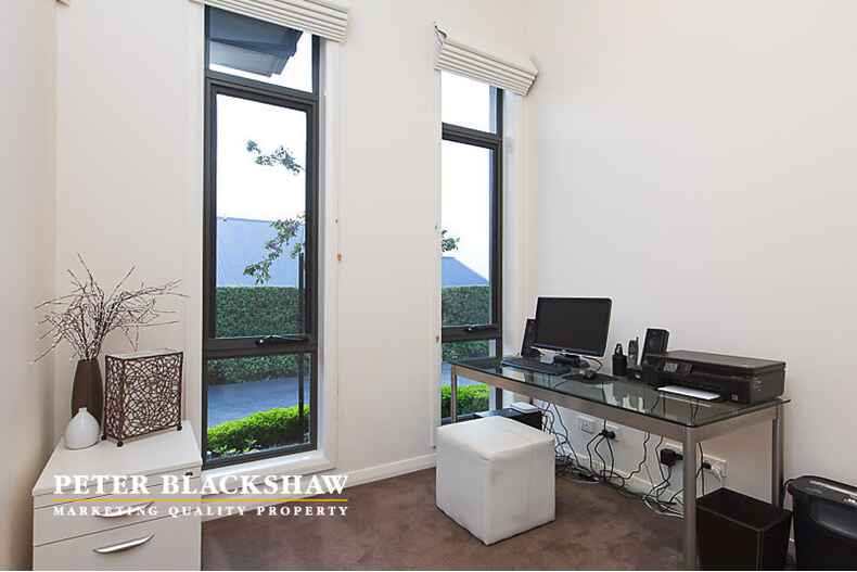 37 Olive Pink Crescent Banks 37 Olive Pink Crescent Banks