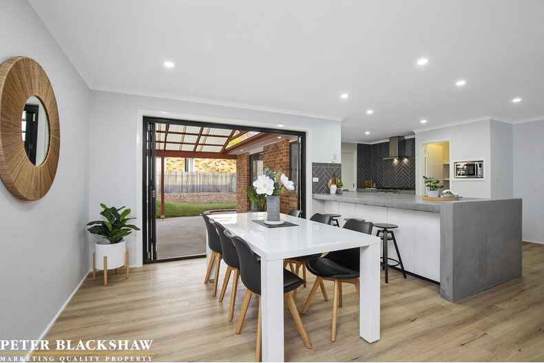 9 Edman Close Florey 9 Edman Close Florey