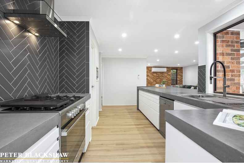 9 Edman Close Florey 9 Edman Close Florey