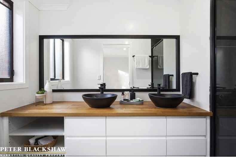 9 Edman Close Florey 9 Edman Close Florey