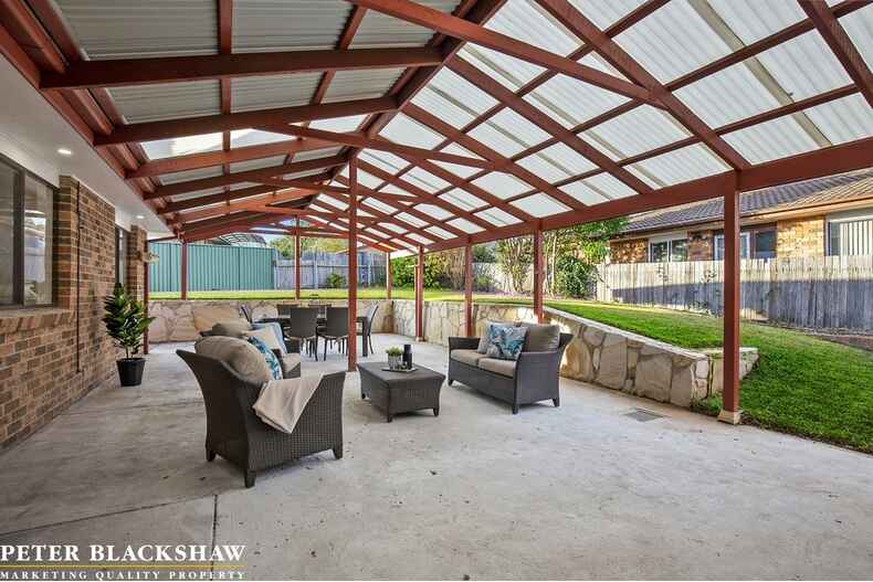 9 Edman Close Florey 9 Edman Close Florey