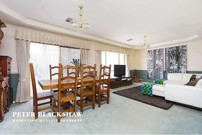 72 Rosewood Glen Jerrabomberra