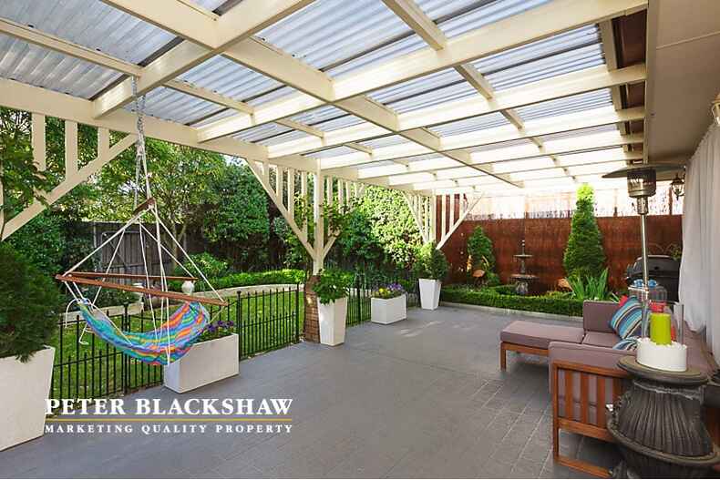 72 Rosewood Glen Jerrabomberra