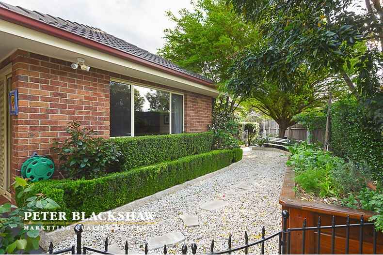 72 Rosewood Glen Jerrabomberra