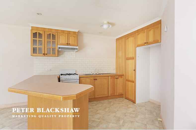 8/1 River Drive Queanbeyan