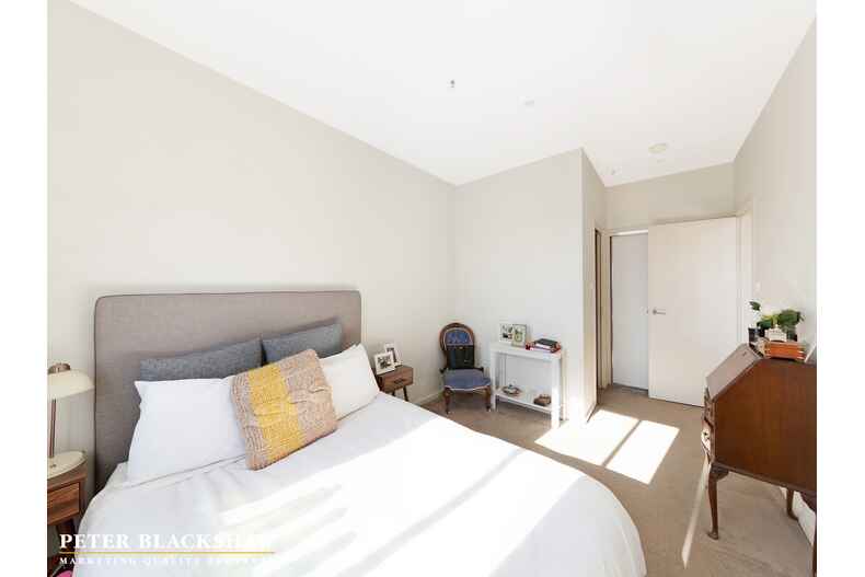 25/10 Burke Crescent Kingston 25/10 Burke Crescent Kingston