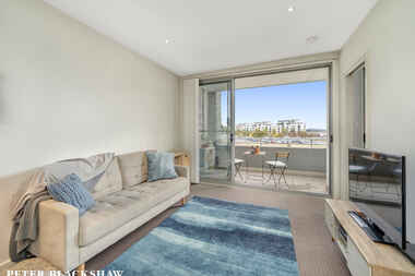 9/71 Giles Street Kingston