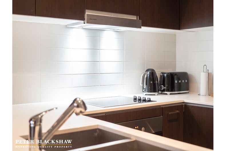 9/71 Giles Street Kingston 9/71 Giles Street Kingston