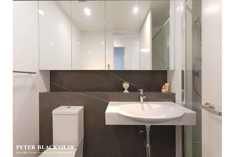 26/18 Austin Street Griffith