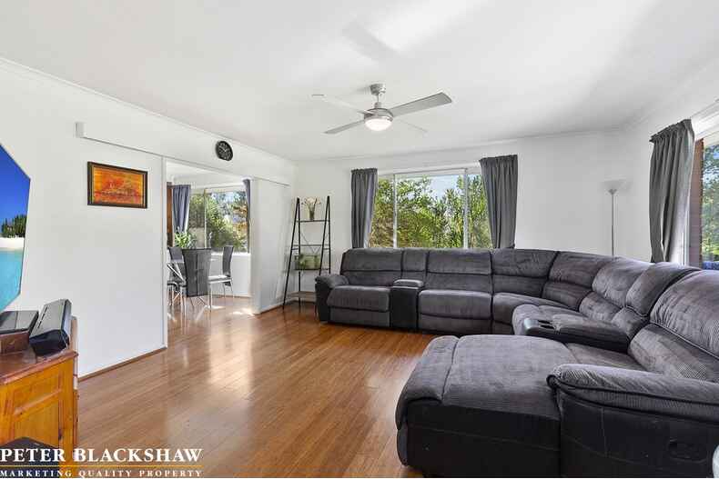 101 Beaurepaire Crescent Holt 101 Beaurepaire Crescent Holt