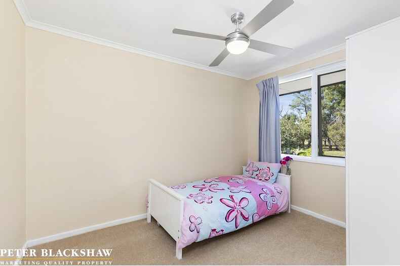 101 Beaurepaire Crescent Holt 101 Beaurepaire Crescent Holt